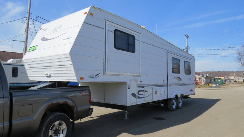 2001 Jayco Eagle 5th Wheel for sale at Southern Trucks & RV in Springville NY