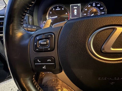 2018 Lexus IS 300