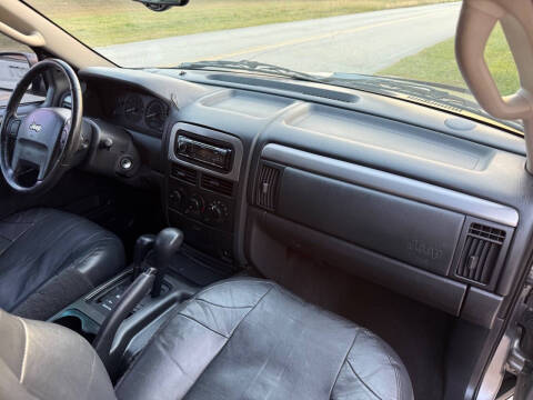 2002 Jeep Grand Cherokee Laredo