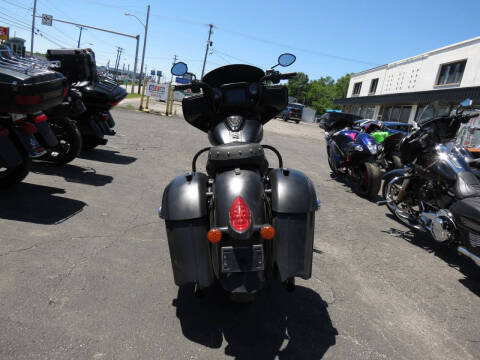 2018 Indian Chieftain Dark Horse