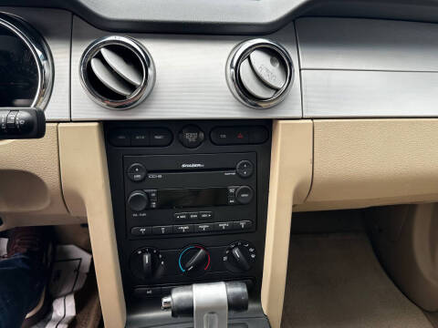 2005 Ford Mustang