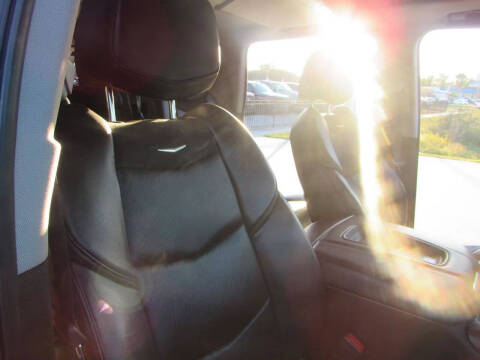 2018 Cadillac Escalade Luxury