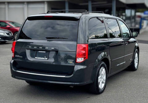 2012 Dodge Grand Caravan Crew