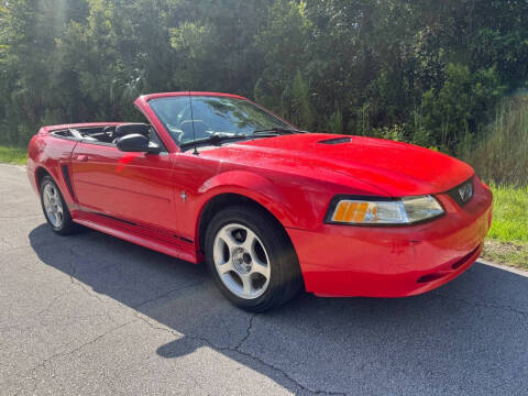 2000 Ford Mustang