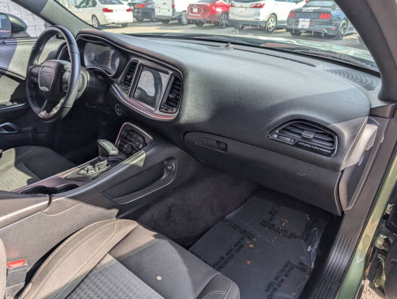 2018 Dodge Challenger SXT