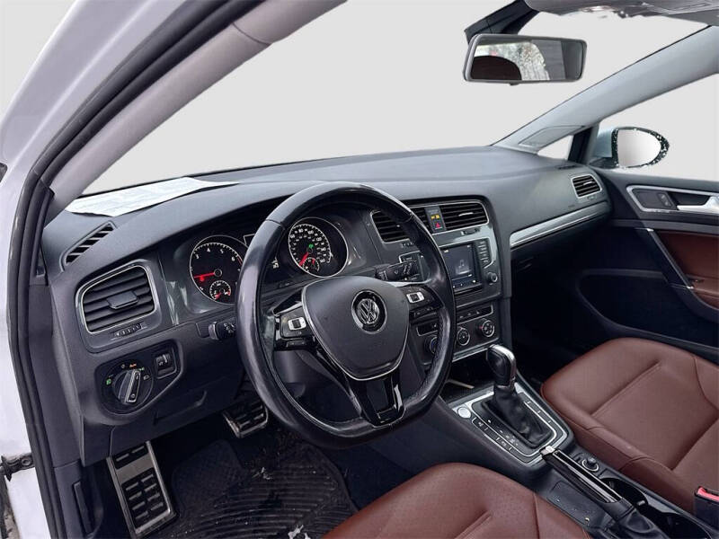 2017 Volkswagen Golf Alltrack