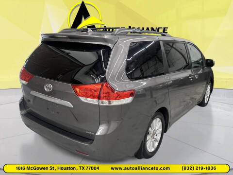 2011 Toyota Sienna