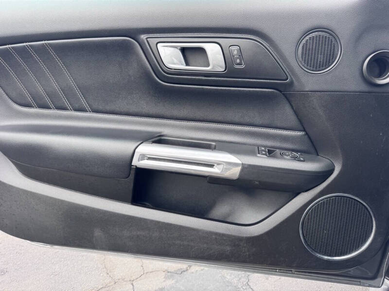 2021 Ford Mustang EcoBoost Premium