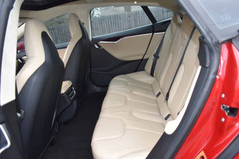 2014 Tesla Model S P85