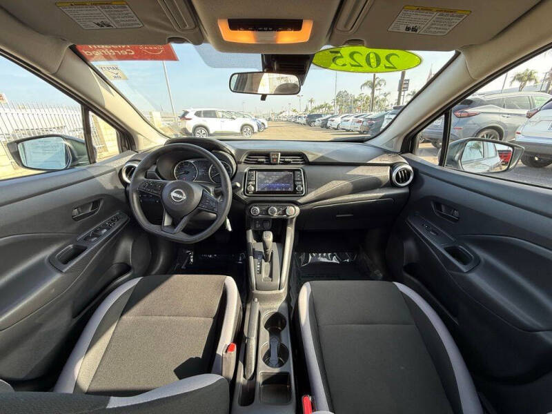 2025 Nissan Versa S