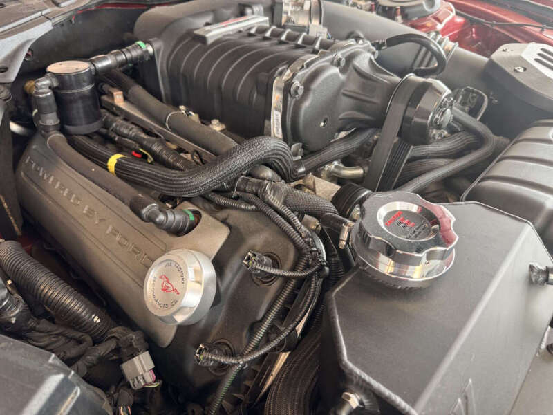 2016 Ford Mustang GT - Photo 11