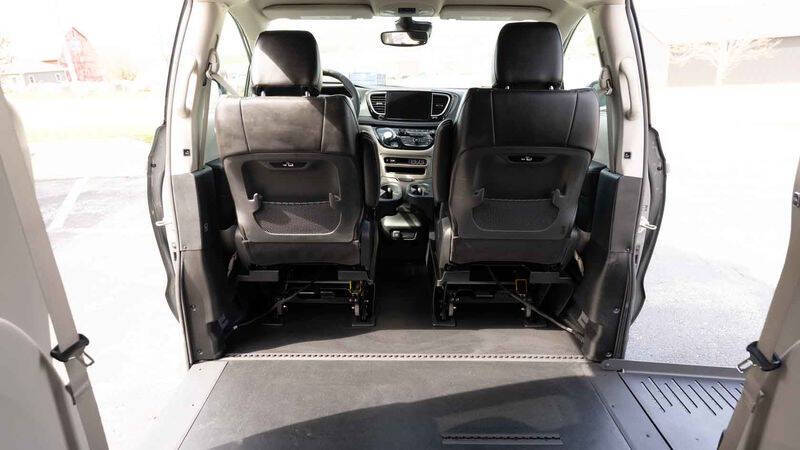 2023 Chrysler Pacifica Touring L