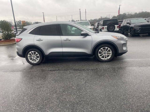 2021 Ford Escape SE