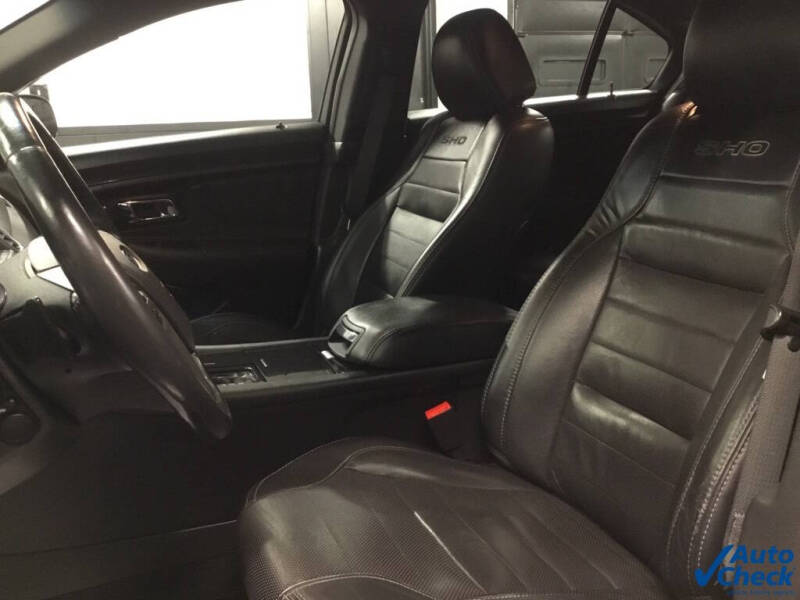 2017 Ford Taurus SHO