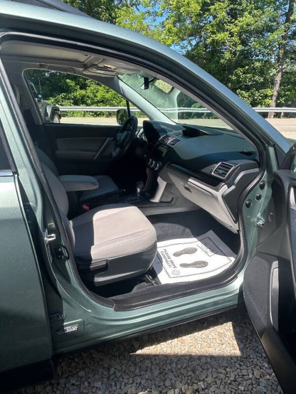 2017 Subaru Forester 2.5i Limited