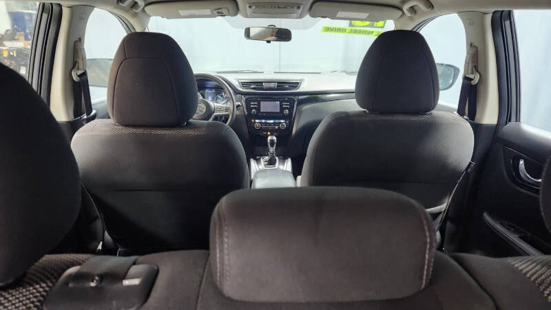 2018 Nissan Rogue Sport SV