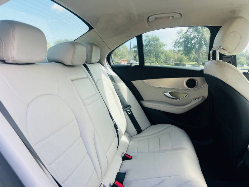 2015 Mercedes-Benz C-Class C 300