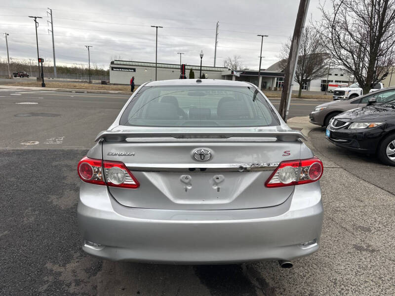 2011 Toyota Corolla S