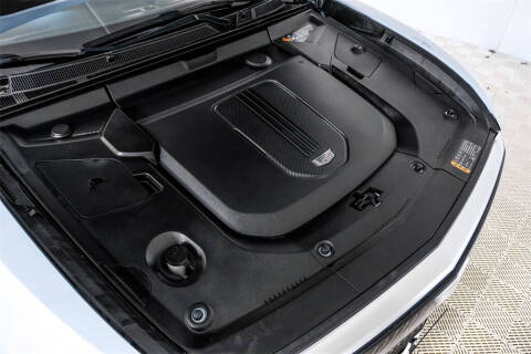 2024 Cadillac LYRIQ Luxury 1