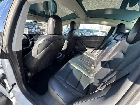 2020 Tesla Model 3 Standard Range Plus