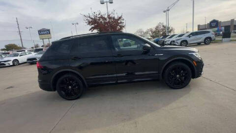 2022 Volkswagen Tiguan SE R-Line Black 4Motion