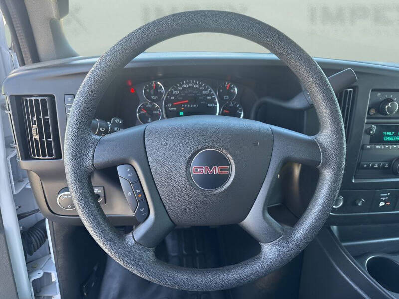 2023 GMC Savana 2500