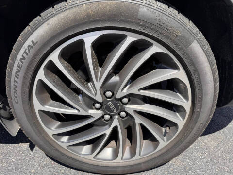 2019 Lincoln Nautilus Reserve
