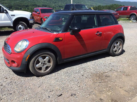 2011 MINI Cooper for sale at Troy's Auto Sales in Dornsife PA