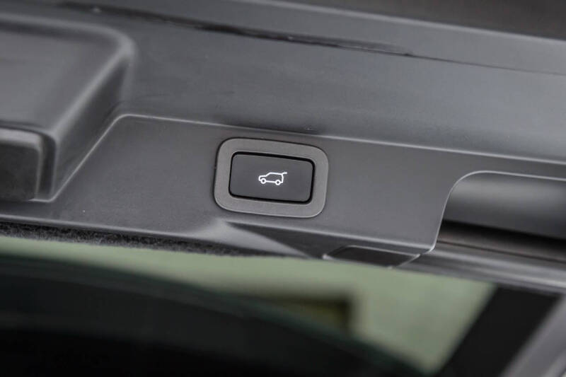 2019 Land Rover Range Rover Sport SVR