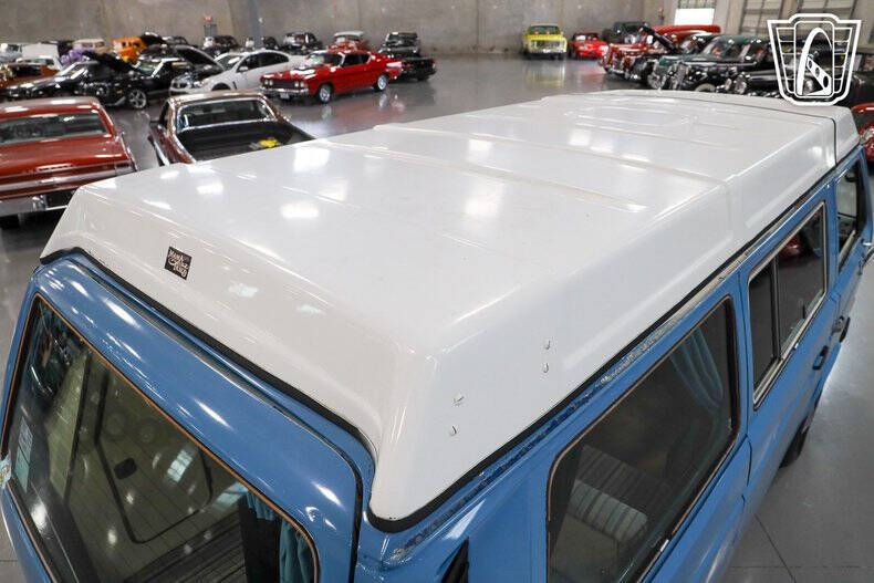 1982 Volkswagen Vanagon Camper