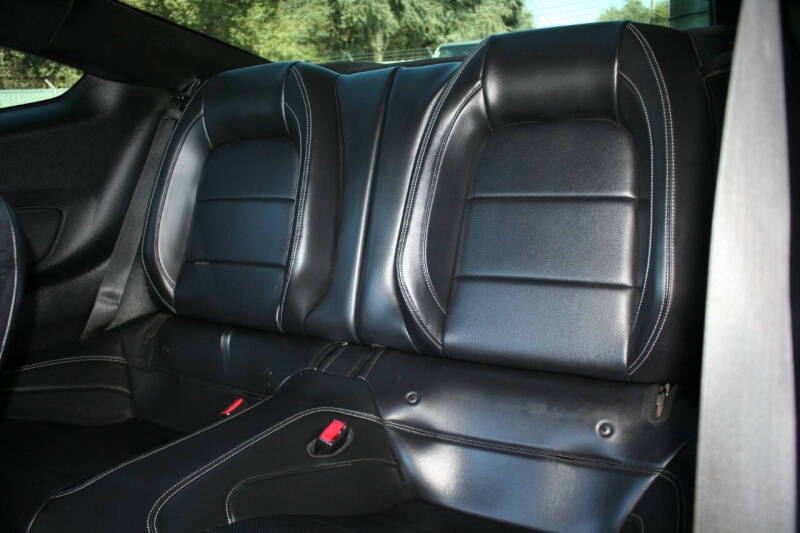 2015 Ford Mustang EcoBoost Premium