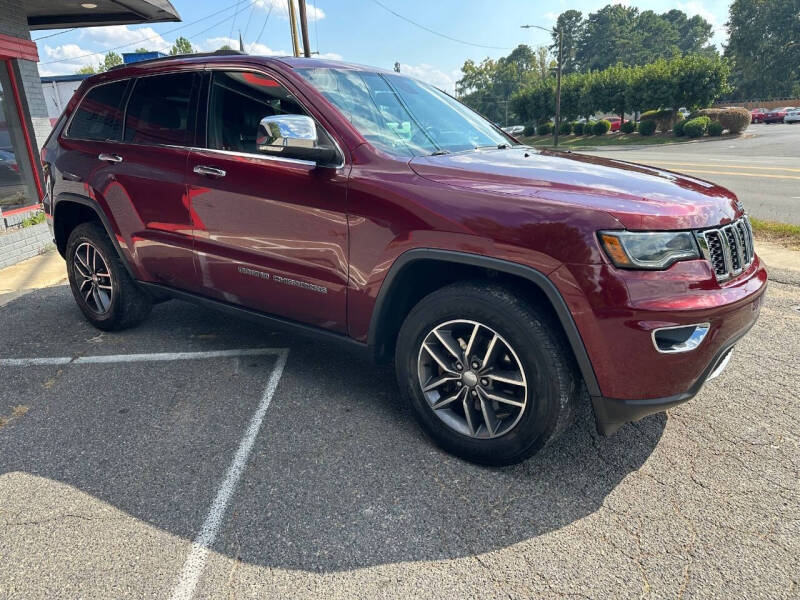 2017 Jeep Grand Cherokee Limited's photo