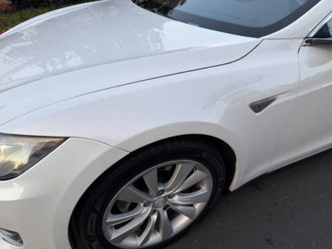 2014 Tesla Model S 85