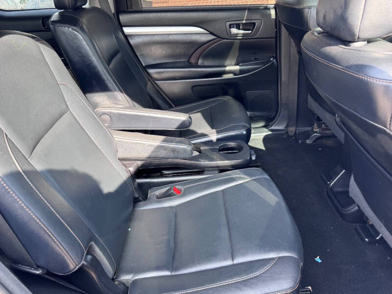 2017 Toyota Highlander XLE