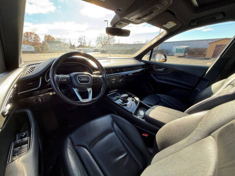 2017 Audi Q7 3.0T quattro Premium Plus