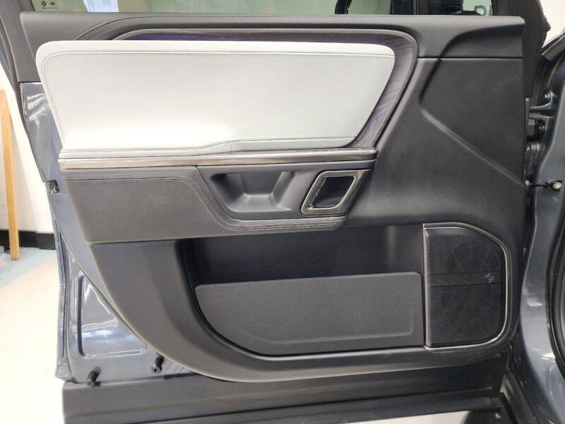 2023 Rivian R1T Adventure