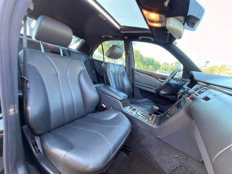 2000 Mercedes-Benz E-Class E 55 AMG