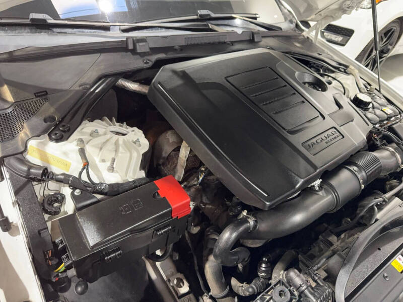 2018 Jaguar XE 25t Premium