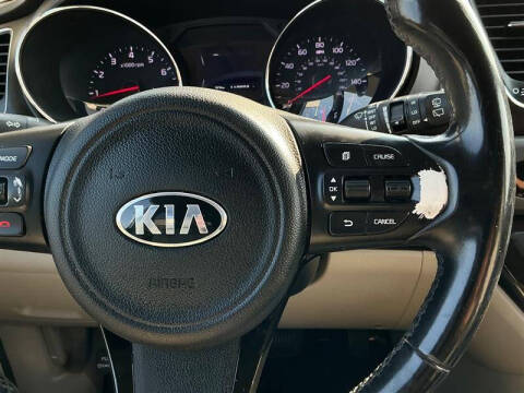 2017 Kia Sedona LX