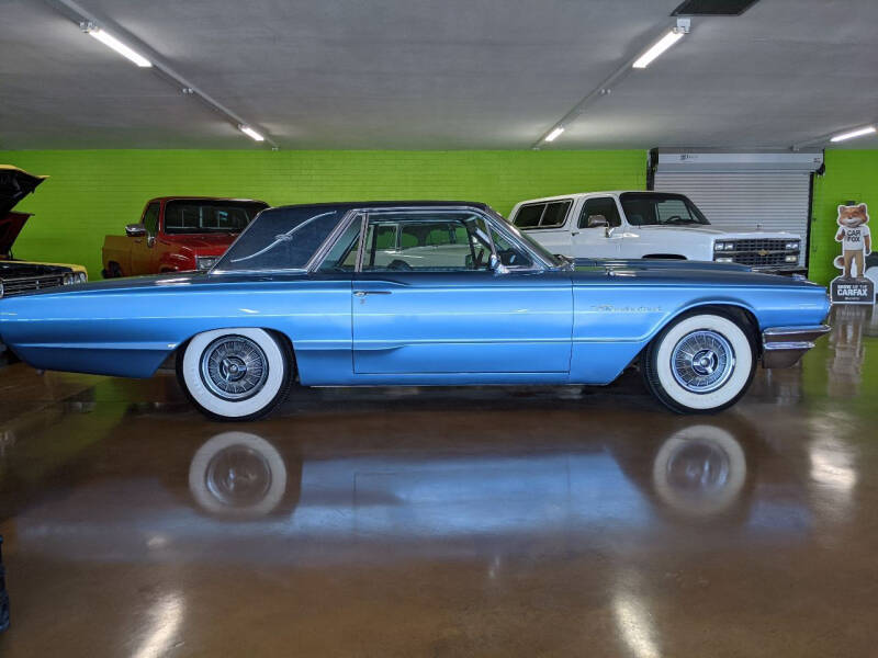 1964 Ford Thunderbird