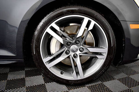 2017 Audi A4 2.0T quattro Premium Plus