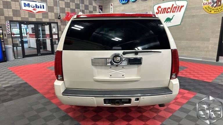 2008 Cadillac Escalade ESV for sale at Autostars Motor Group in Yakima, WA