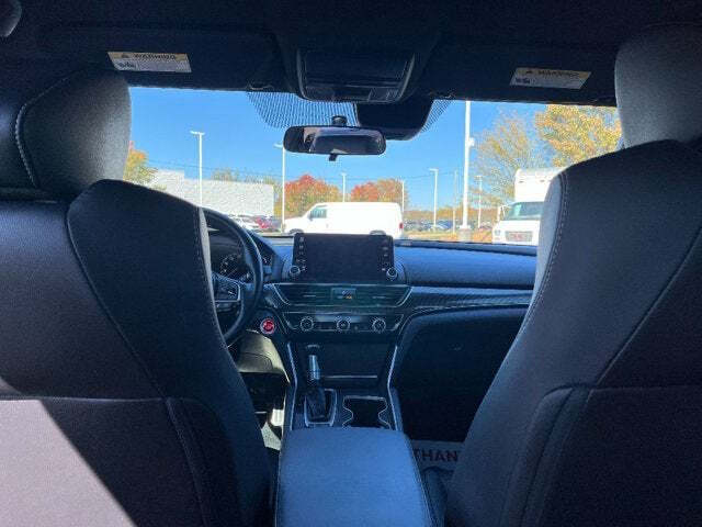 2020 Honda Accord 15