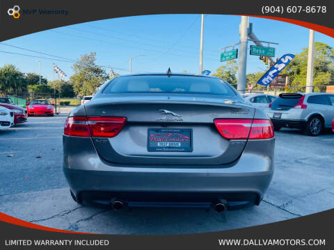 2017 Jaguar XE 25t Premium