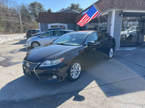 2013 Lexus ES 300h for sale at Millbrook Auto Sales in Duxbury MA
