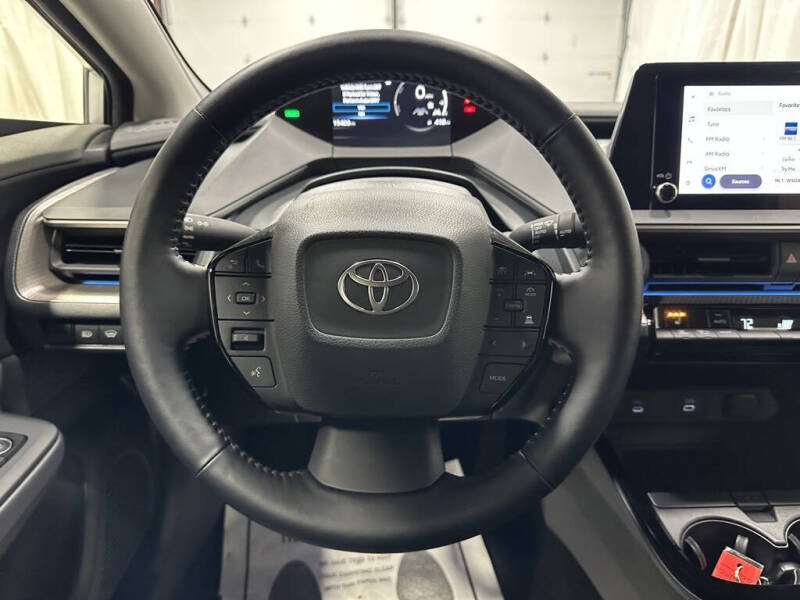 2025 Toyota Prius XLE