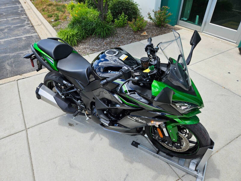 2023 Kawasaki Ninja 1000SX