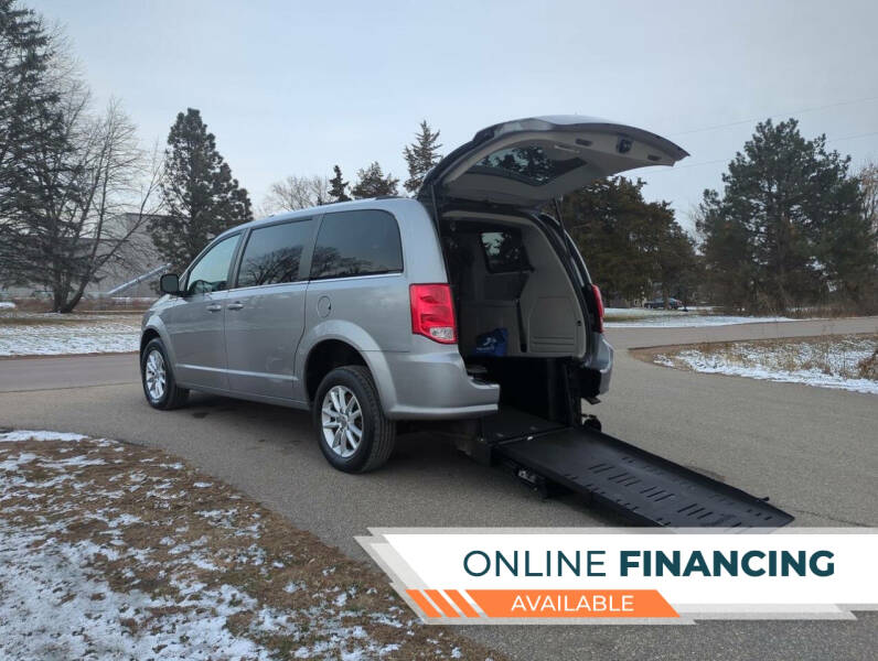 2019 Dodge Grand Caravan SXT's photo