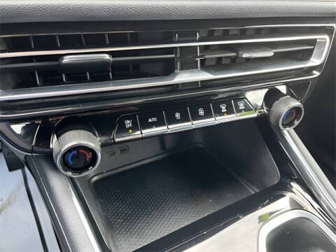 2024 Chevrolet Traverse LS