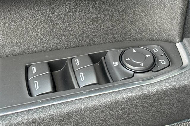 2026 GMC Sierra 1500 Elevation Standard